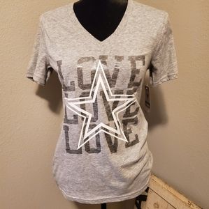 🥰Dallas Cowboys V-Neck!🥰
